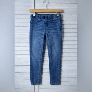 Cherokee Skinny Jean/Jeggin. Great Condition. Size 4